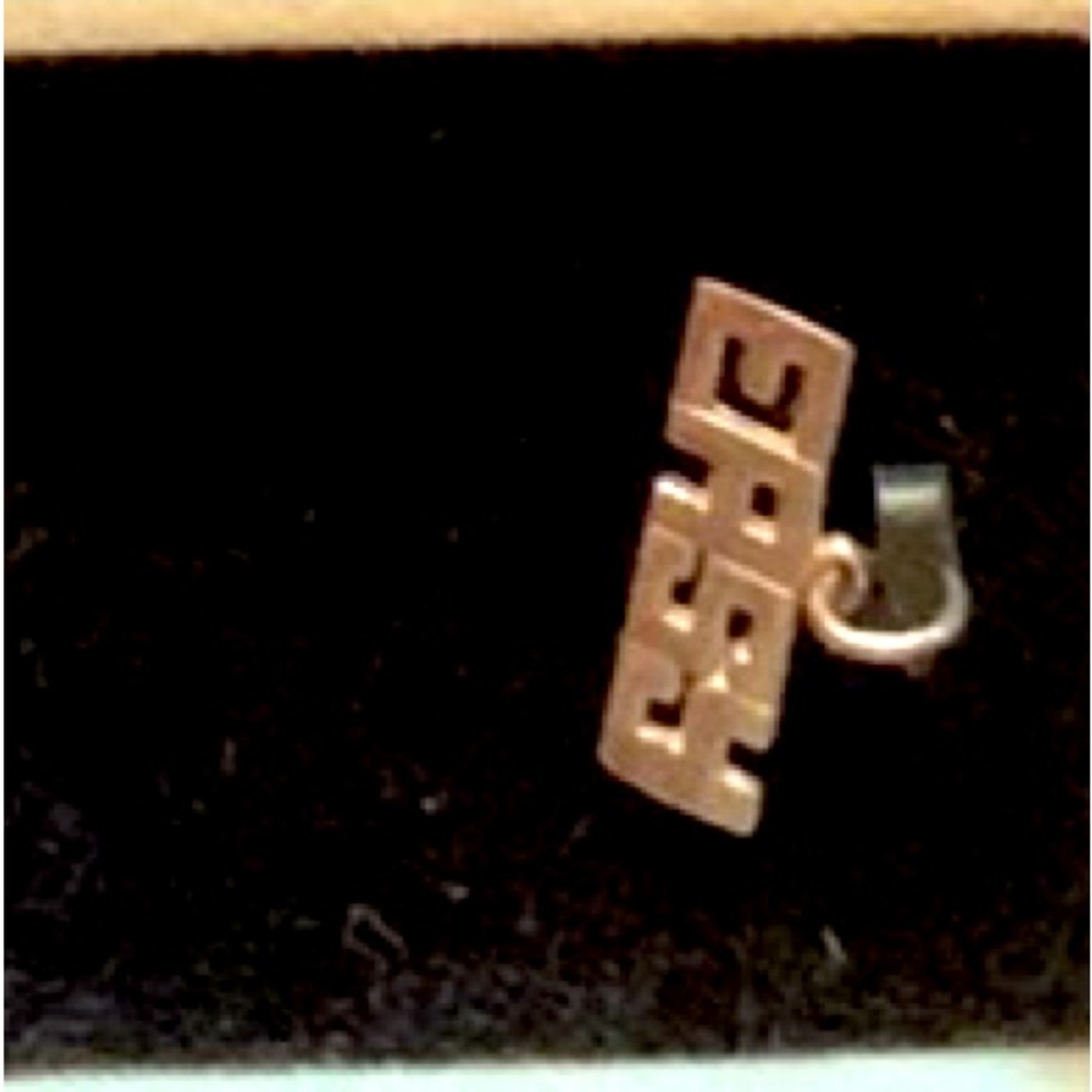 10k gold “Easy “ charm